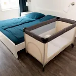 L.e.